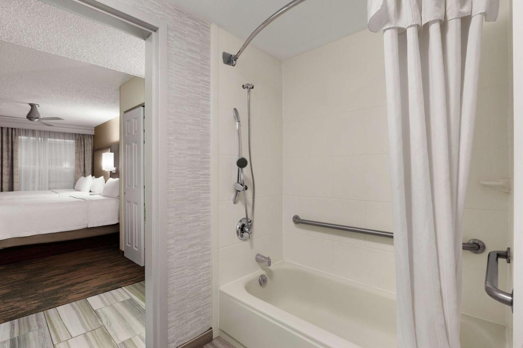 Homewood Suites By Hilton Dallas-Plano Exterior photo
